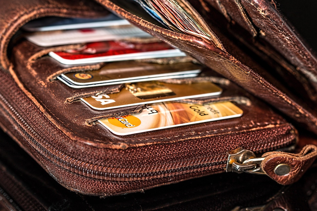 深度探讨与全面解析，黄金品牌口碑哪家强？哪个品牌黄金最真实可靠？
